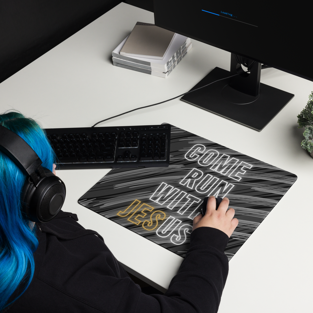 Come Run With Jesus Gold Gaming Mouse Pad (18″×16″ / 36″×18″)