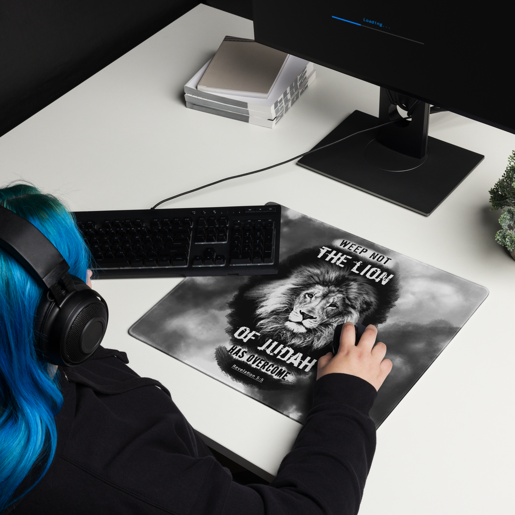 The Lion of Judah: Revelation 5:5 Gaming Mouse Pad (18″×16″ / 36″×18″)