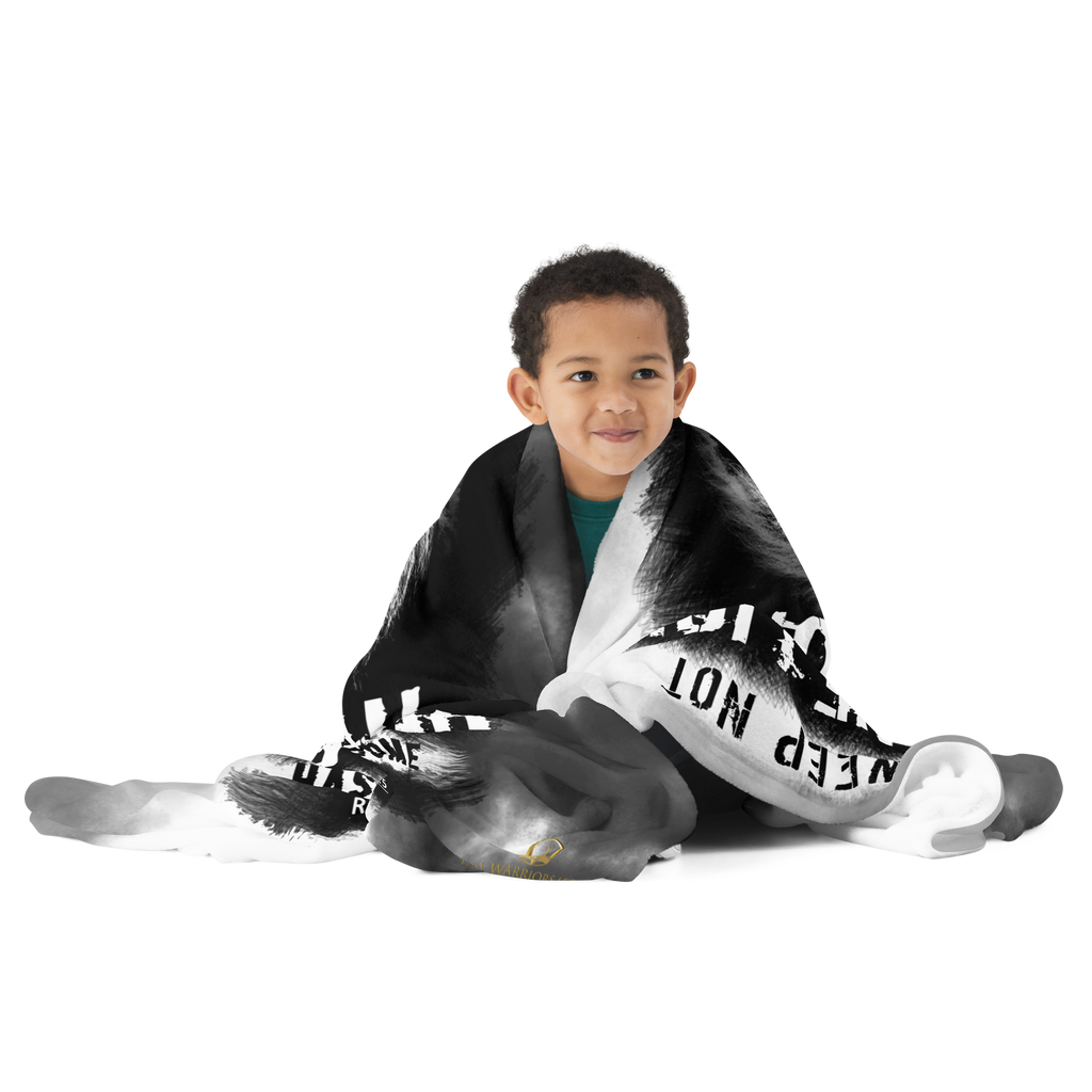 The Lion of Judah: Revelation 5:5 Throw Blanket