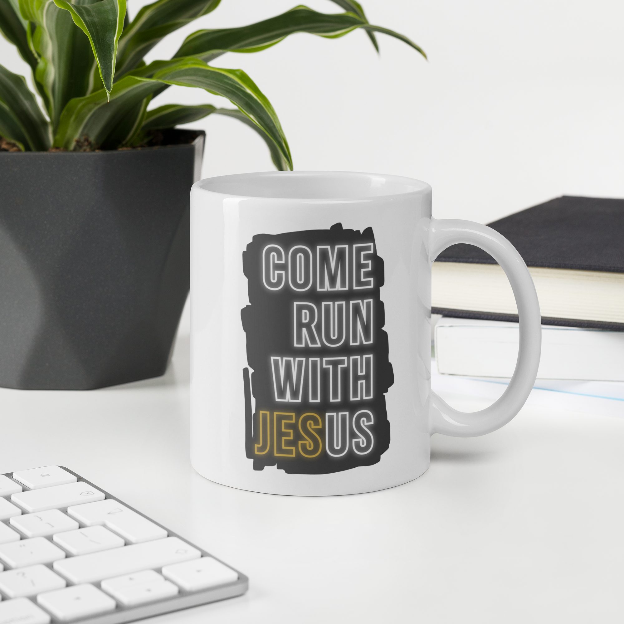 Come Run With Jesus Gold White Glossy Mug (11 oz / 15 oz / 20 oz)